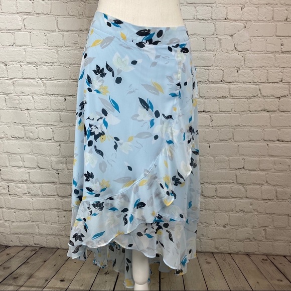 Lane Bryant Dresses & Skirts - Lane Bryant NWT Blue Floral Faux Wrap Skirt 14/16